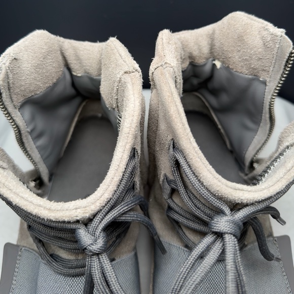 adidas Yeezy Boost 750 “Grey Gum” BB1840 | Men’s Size 10 - Picture 11 of 16